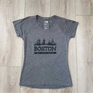 The North Face short sleeve places (BOSTON) Tee woman’s 🏢